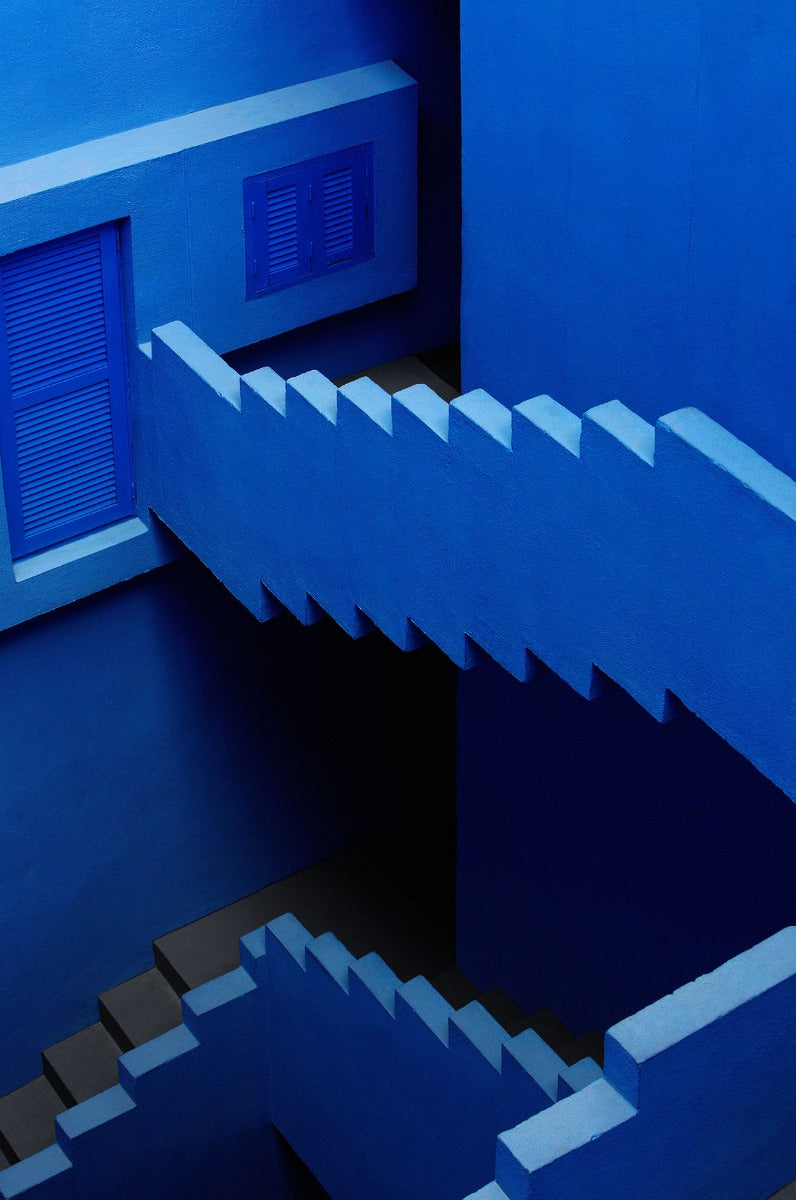 Shuttered Secrets Walldecoration Wandkraft 70x118 cm