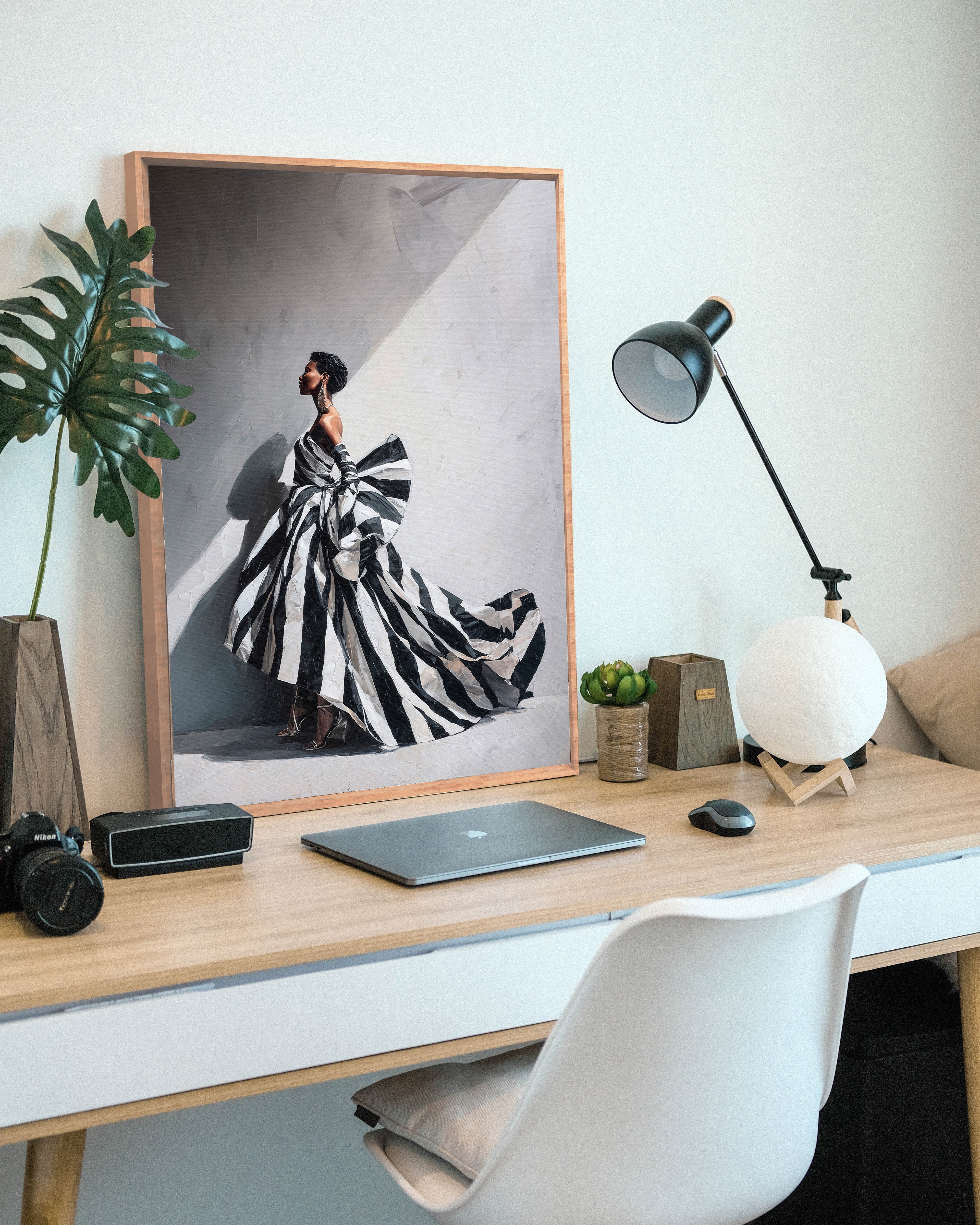 Elegance in Motion Walldecoration Wandkraft