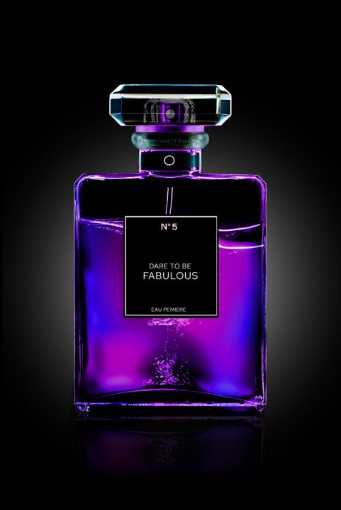 The Perfume Collection II Walldecoration Wandkraft 90x135 cm Aluminium profiel