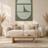 Counter Arch Fern viltpaneel met blanke baklijst aan de wand in een Scandinavisch interieur