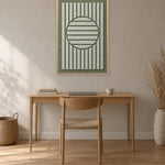 Sun Rings Fern viltpaneel met blanke baklijst aan de wand in een thuiskantoor