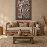 Timber Rings Beige viltpaneel met zwarte baklijst aan de wand in een bohemian interieur