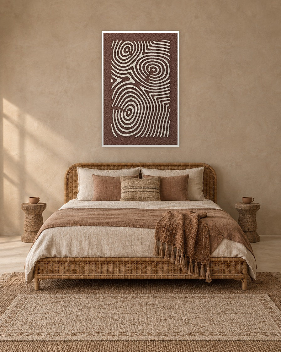 Timber Rings Beige viltpaneel met witte baklijst aan de wand in een bohemian slaapkamer