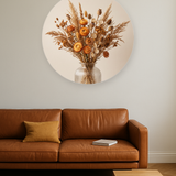 Amber Stillness ronde wanddecoratie in modern interieur