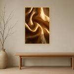 Amber Folds van Wandkraft op canvas in blanke baklijst, in een licht Japandi interieur.