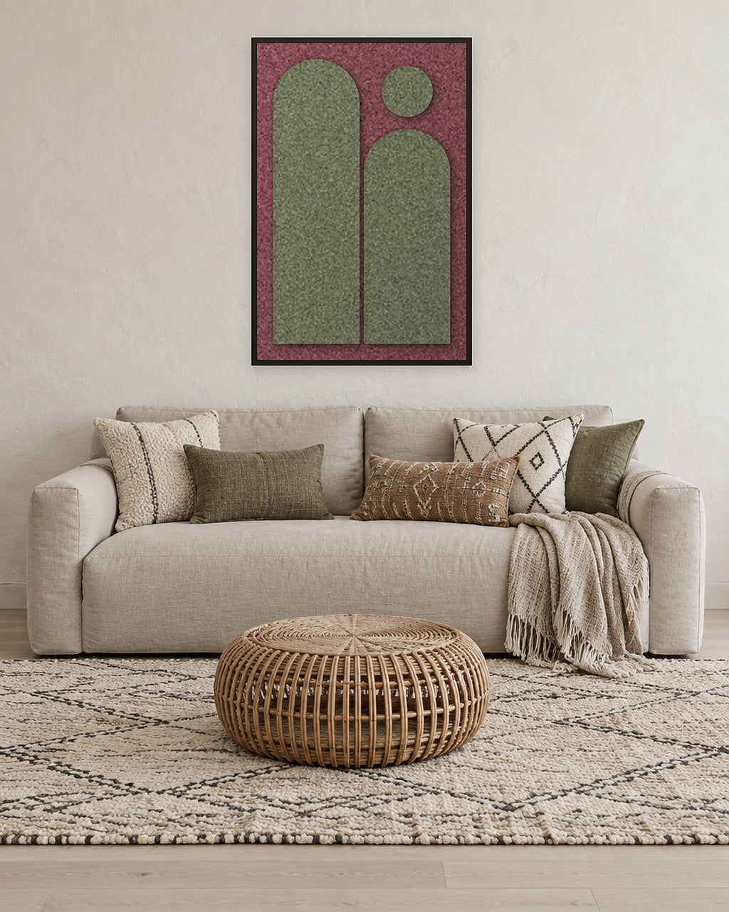 Panneau en feutre Arch Gate Wine avec cadre caisse noir au mur dans un intérieur scandinave