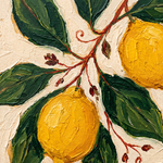 Citrus Grove wanddecoratie van Wandkraft: een stilistische botanische compositie met grote bladvormen, citrusvruchten en fijne takken, in diep botanisch groen, warm citroengeel, roomwit, gebrand terracotta.