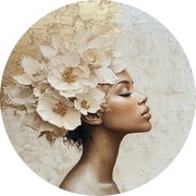 Décoration murale Wandkraft : décoration murale représentant une femme de profil avec des fleurs dans les cheveux sur dibond rond neutre, style artistique moderne, ambiance chaleureuse. pour un intérieur élégant