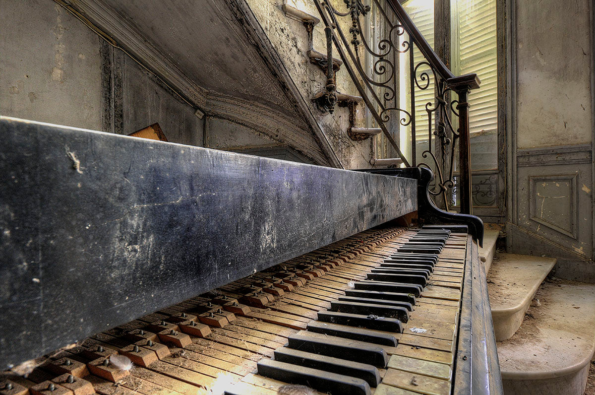 Forgotten Notes Walldecoration Wandkraft 118x70 cm