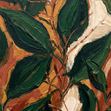 Leaf Chorus wanddecoratie van Wandkraft: een gestileerd natuurdetail met grote bladvormen en fijne takken, tegen een warme achtergrond, in diep bladgroen, warm oker, gebrand terracotta, roomwit.