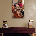 Salon Repose sfeerbeeld met blanke houten lijst in moderne luxe interieur