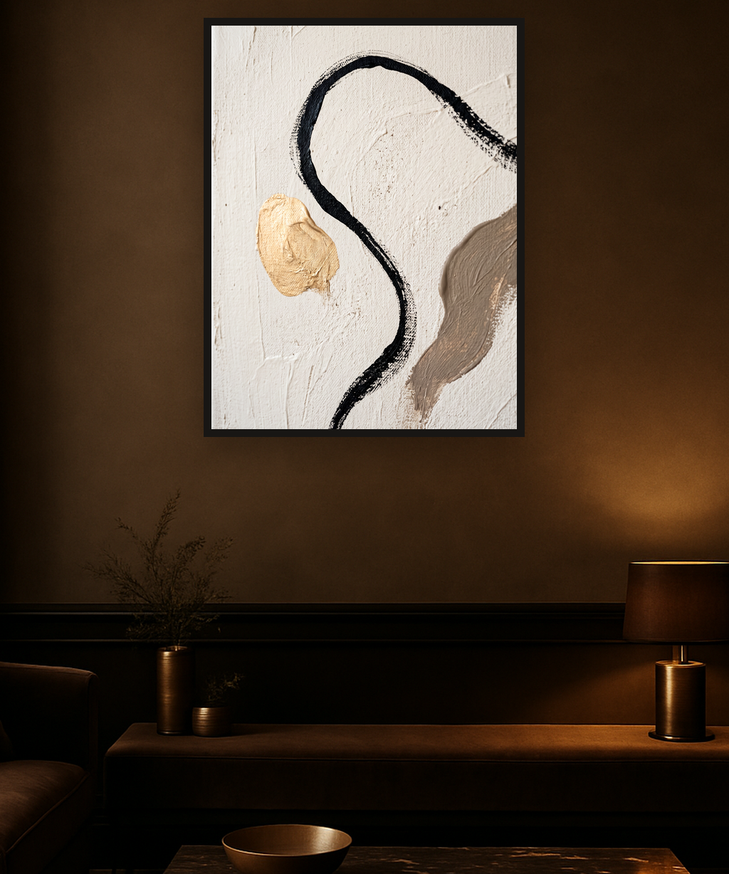 Single Thread van Wandkraft op canvas in zwarte baklijst, in een verfijnd dark-luxury interieur.