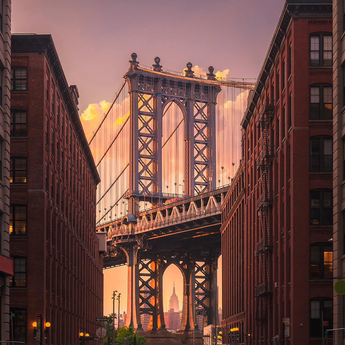 Manhattan Bridge from Brooklyn Street Walldecoration Wandkraft 100x100 cm Aluminium Profiel