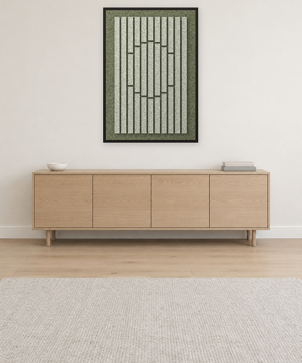 Striped Sun Fern Filzpaneel mit schwarzem Schattenfugenrahmen an der Wand in einem skandinavischen Interieur