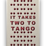 Tango akoestisch viltpaneel met witte baklijst, vrijstaand