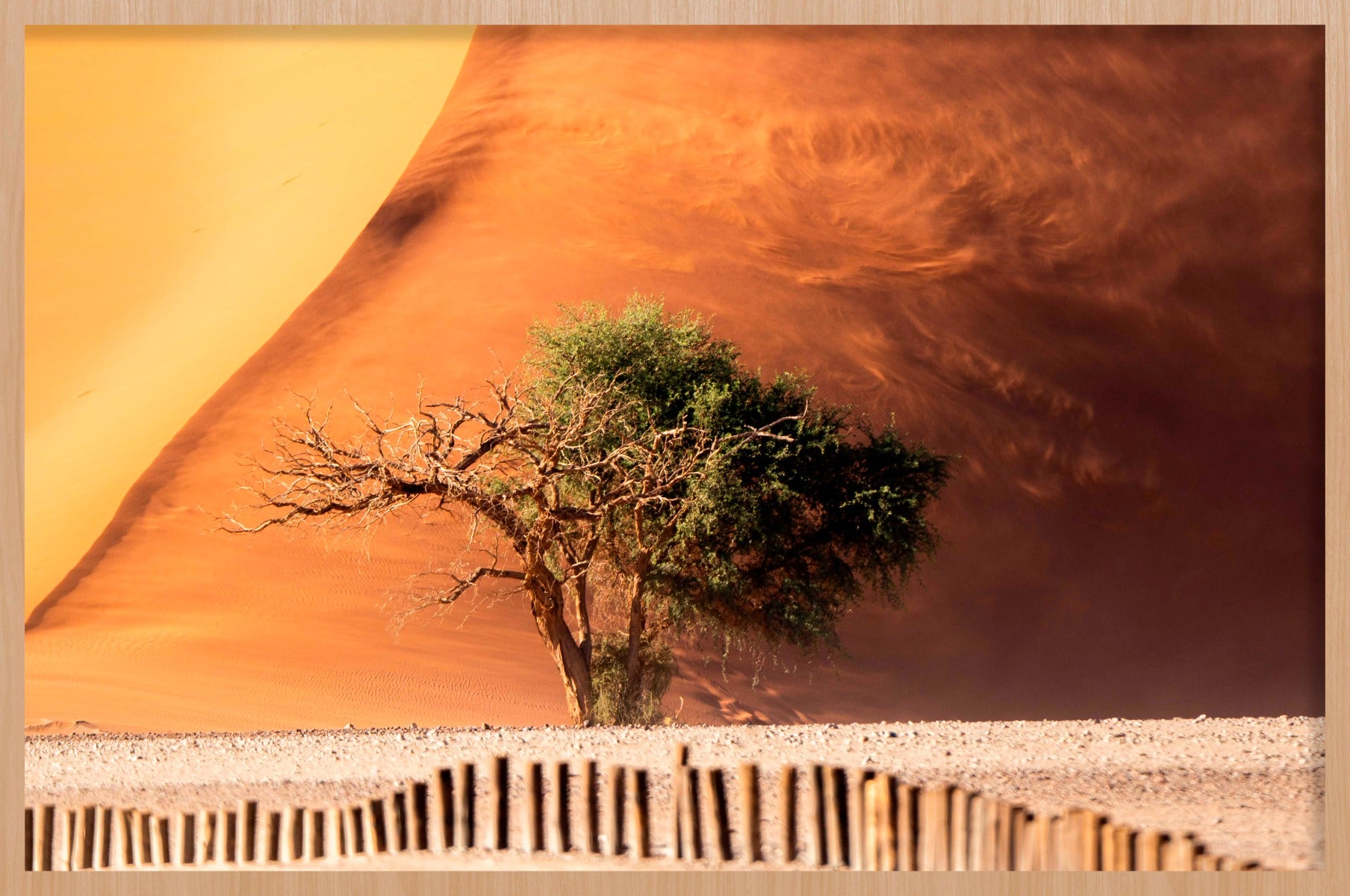 Desert Fury Walldecoration Wandkraft 148x98 cm Baklijst Blank