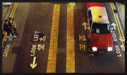 Wandkraft Wanddekoration: Wanddekoration eines roten Taxis an einem Zebrastreifen mit der Aufschrift LOOK LEFT und LOOK RIGHT, zwei Passanten, urbane Stimmung. Für ein stilvolles Interieur